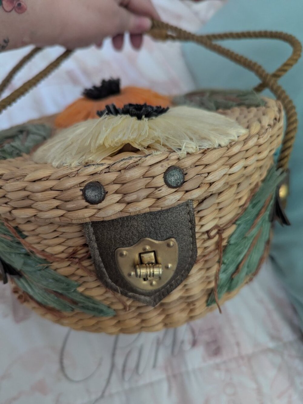Vintage Floral Wicker And Straw Purse By Ponces Creations Philippines, 50's-60's - Picture 10 of 15
